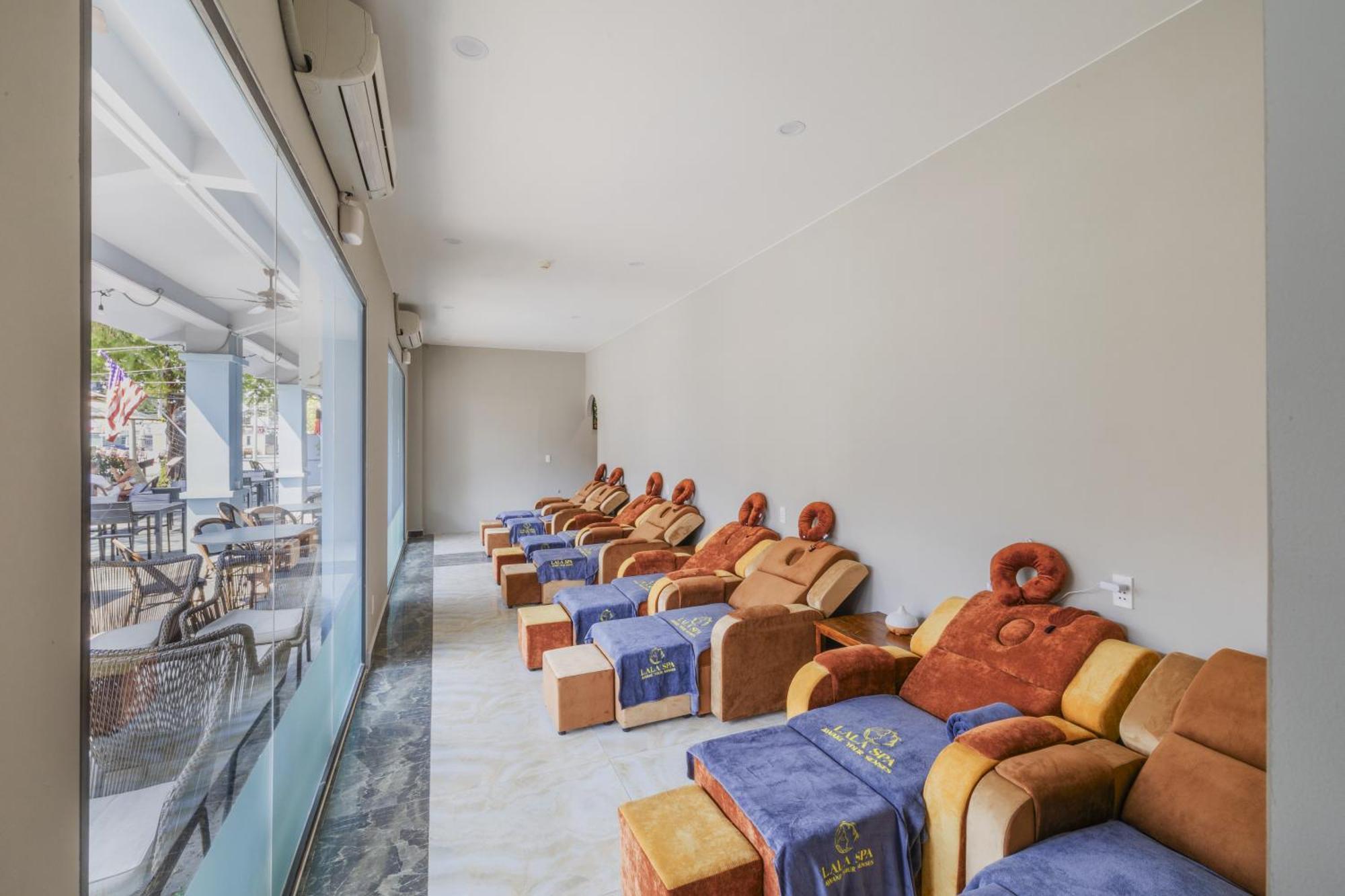 Amon Hotel Фукуок Екстер'єр фото